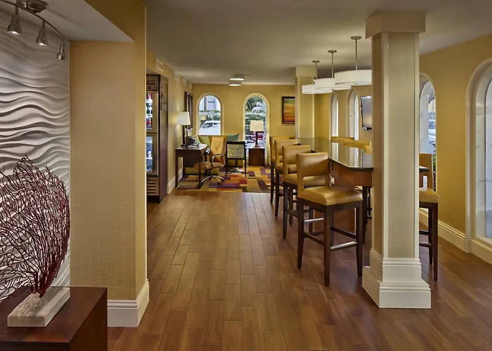 Fairfield Inn And Suites By Marriott Palm Beach