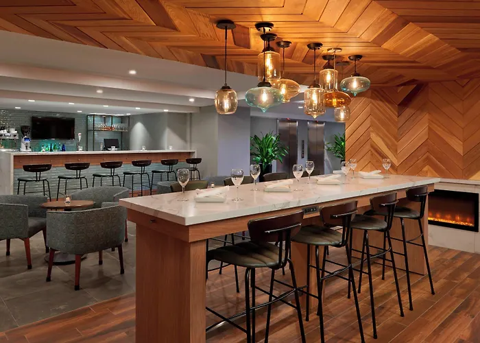 Fairfield By Marriott Montreal Downtown