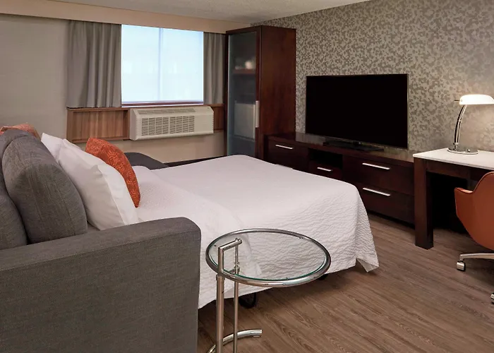 Fairfield By Marriott Montreal Downtown