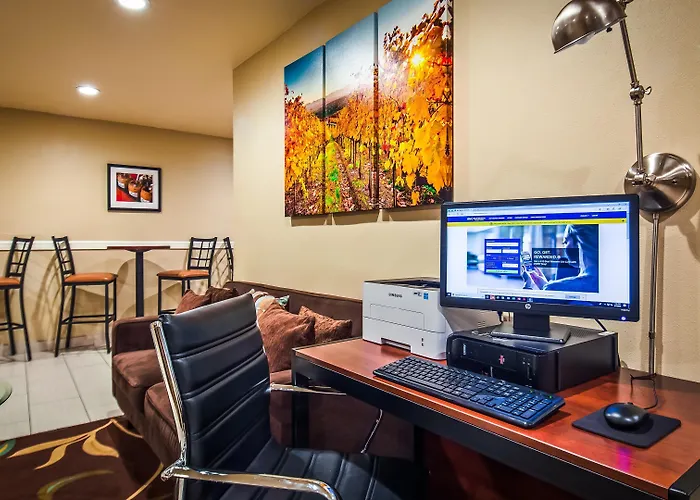 Best Western Heritage Inn