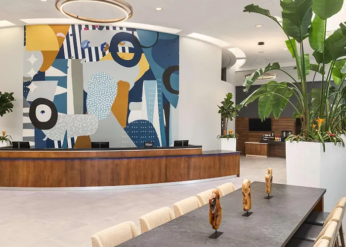 Doubletree By Hilton Fort Myers At Bell Tower Shops