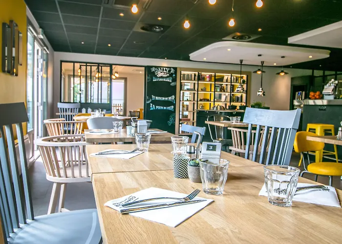 Campanile Hotel Senlis