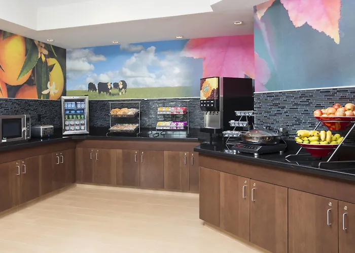 Fairfield Inn & Suites Waco South