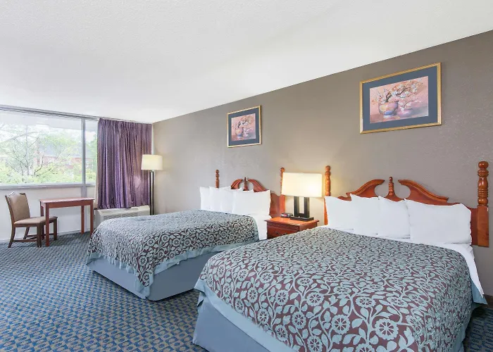 Days Inn By Wyndham Arlington Pentagon