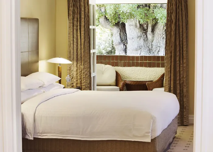 Hyatt Hotel Canberra - A Park Hyatt Hotel