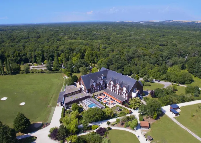 Domaine De La Foret D'Orient, Logis Hotel, Restaurant, Spa Et Golf