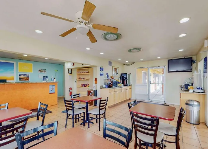 Days Inn By Wyndham Socorro