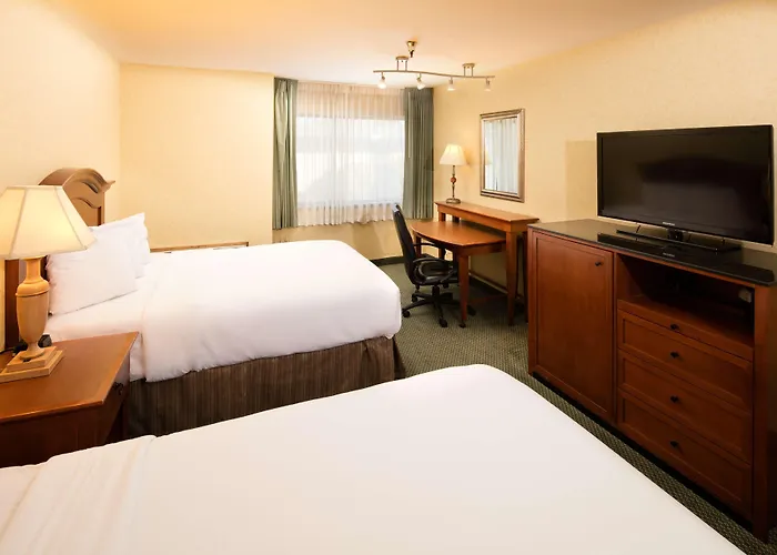 Red Lion Hotel Wenatchee City Center