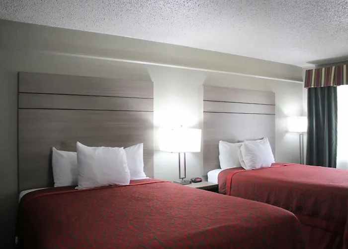 Days Inn By Wyndham N.W. Medical Center