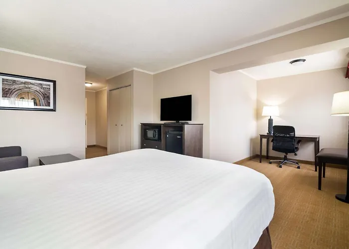 Best Western University Inn