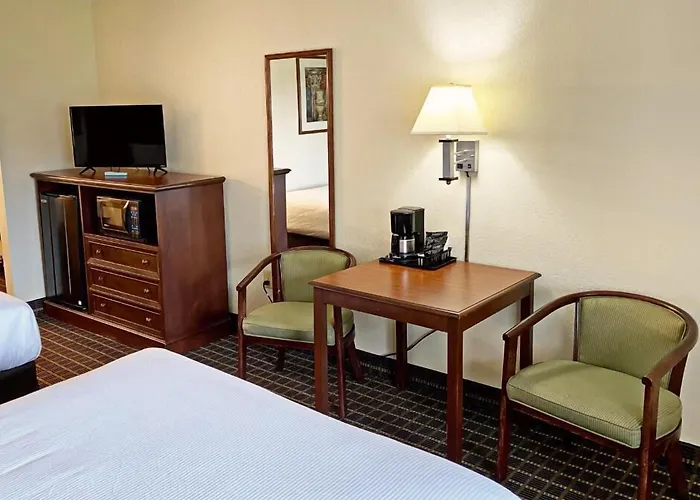 Roadstar Hotel Zephyrhills