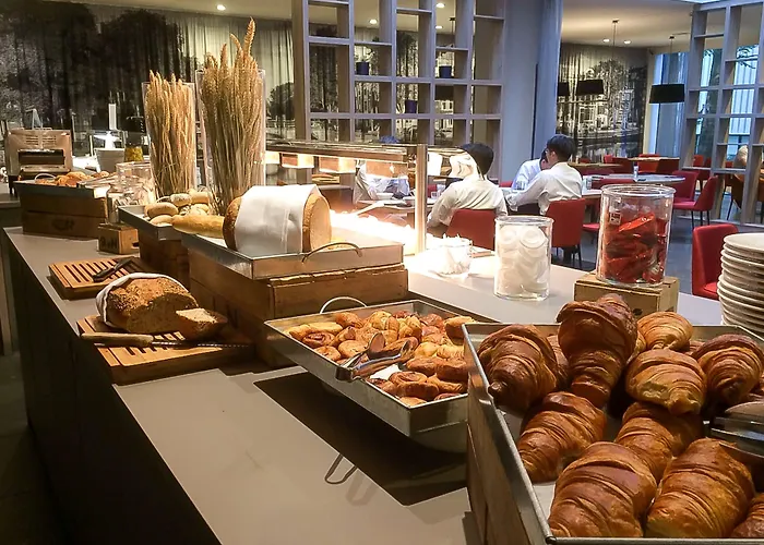 Ramada By Wyndham Amsterdam Airport Schiphol