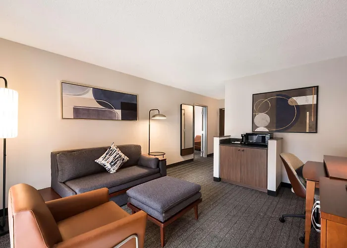 Sonesta Select San Jose Airport