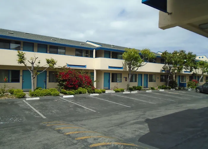 Bay Breeze Inn