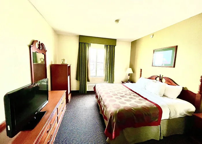 Ramada By Wyndham Columbia