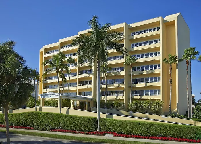 Edgewater Beach Hotel