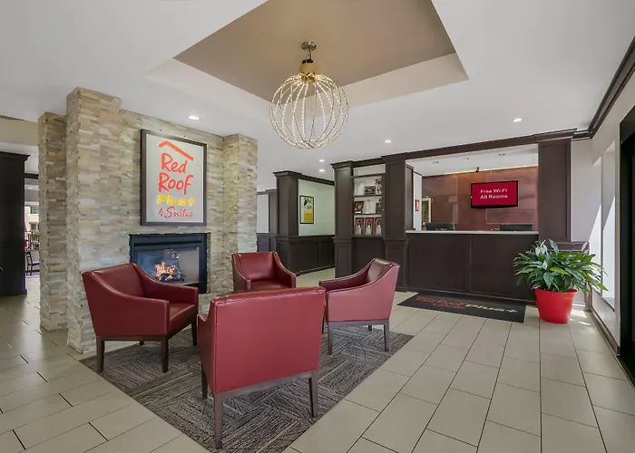 Red Roof Inn Plus+ & Suites Knoxville West - Cedar Bluff