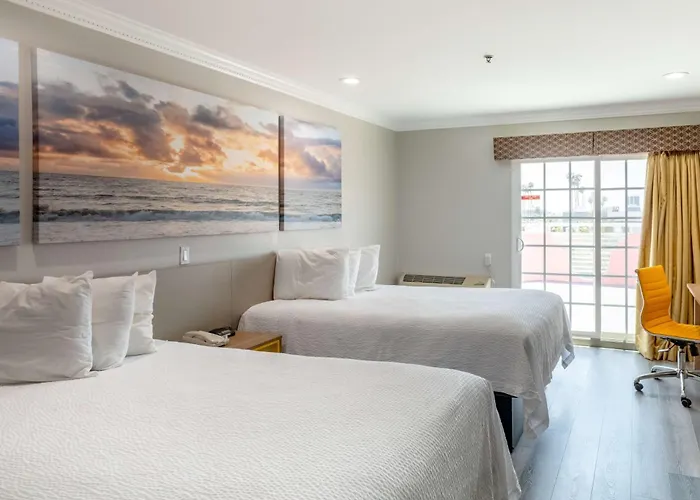 Days Inn By Wyndham Santa Monica