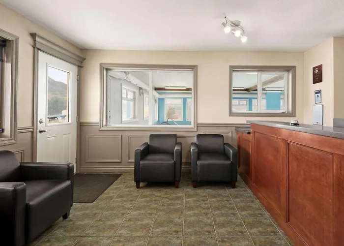 Travelodge By Wyndham Salmon Arm Bc