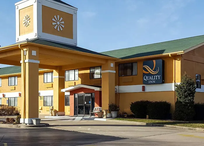 Quality Inn Ozark-Springfield South