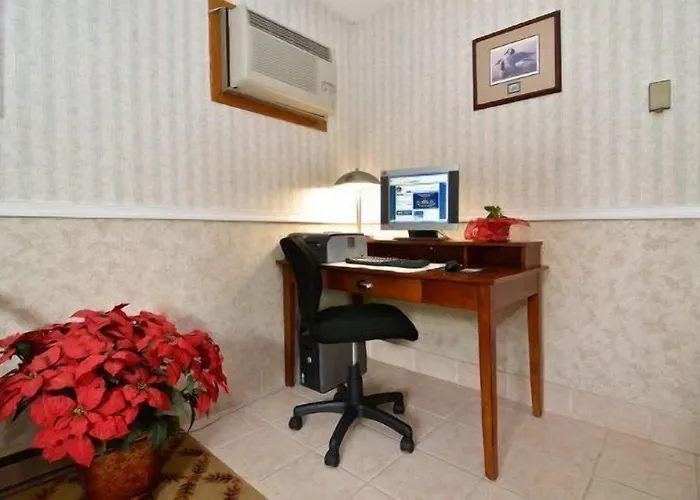 U-Bar Motel