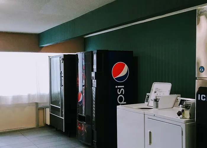 Days Inn By Wyndham Sidney Oh