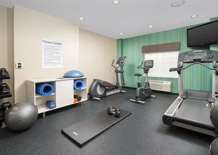 Holiday Inn Express & Suites Annapolis By Ihg