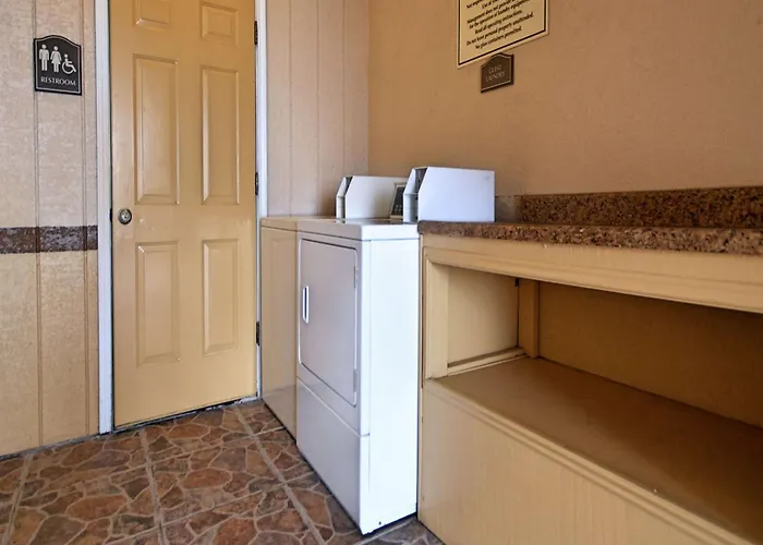 Americas Best Value Inn Kingsville
