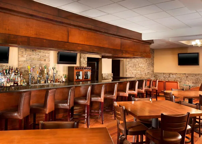 Four Points By Sheraton Asheville Downtown