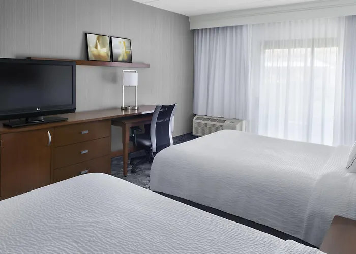 Courtyard By Marriott Rye