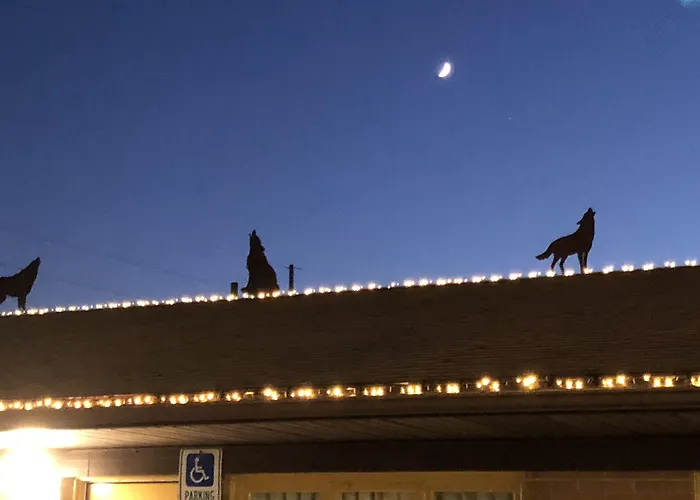Wolf Inn Hotel