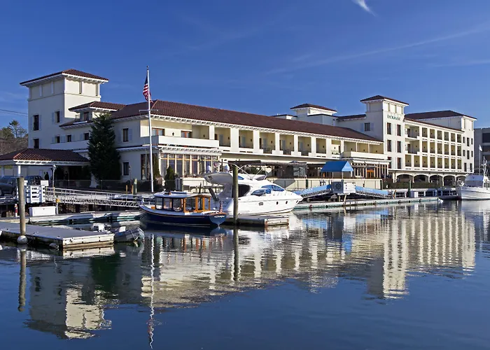 Delamar Greenwich Harbor