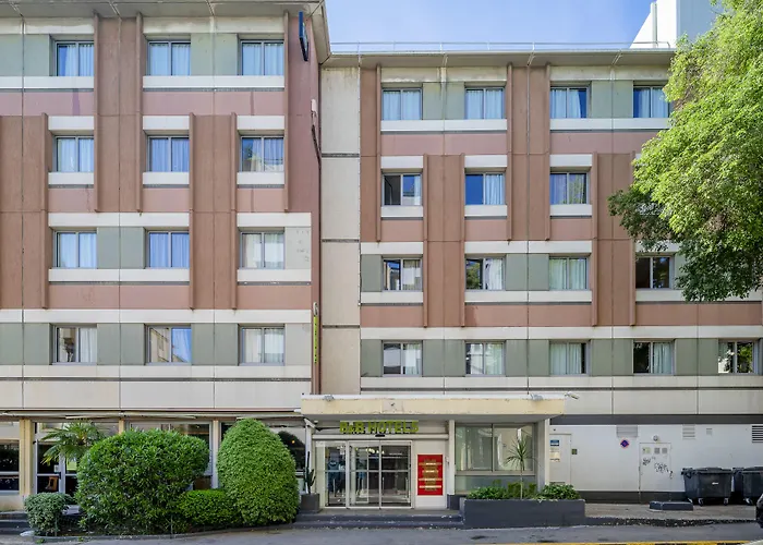 B&B HOTEL Marseille Prado Parc des Expositions