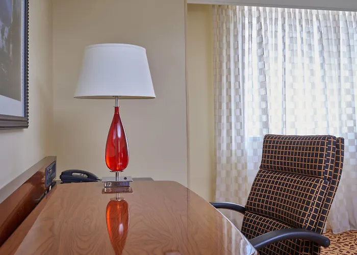 Wyndham Cleveland Airport