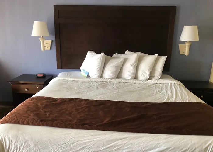 Days Inn By Wyndham Lake Charles