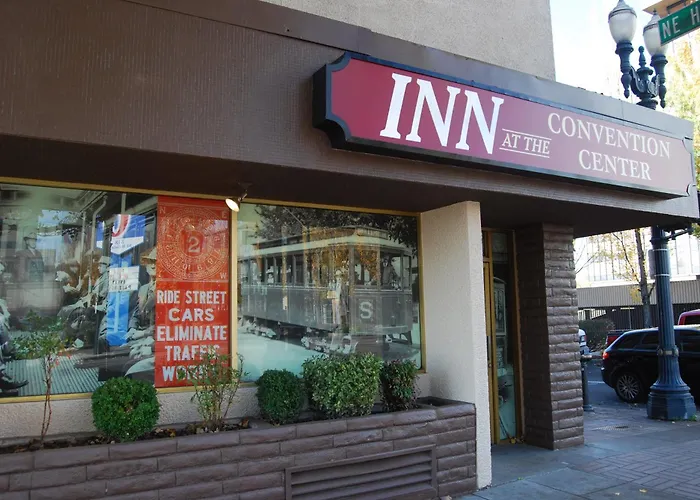 Inn At The Convention Center