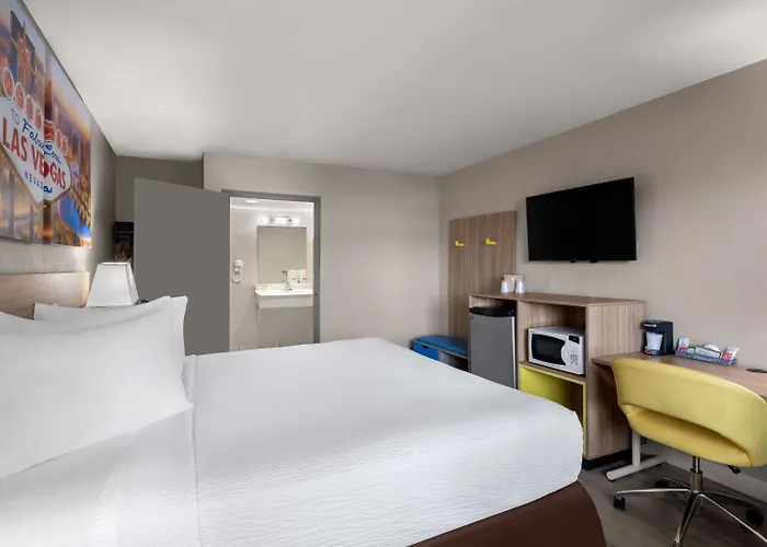 Days Inn By Wyndham Las Vegas Airport Near The Strip