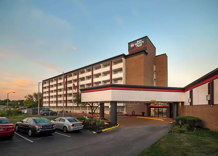 Best Western Plus Kansas City Sports Complex Hotel
