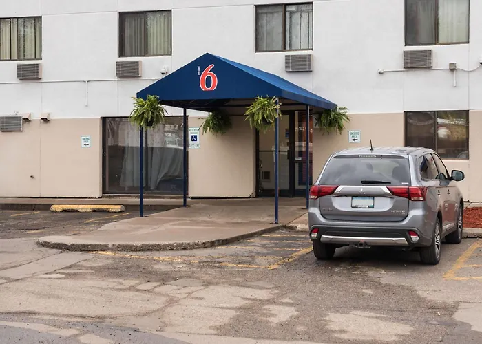Motel 6-Saint Paul, MN - I-94