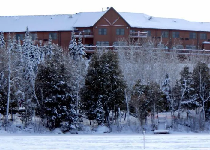 Grand Ely Lodge
