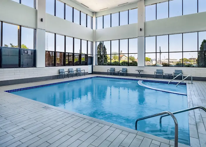 Wyndham Garden Kenosha Harborside