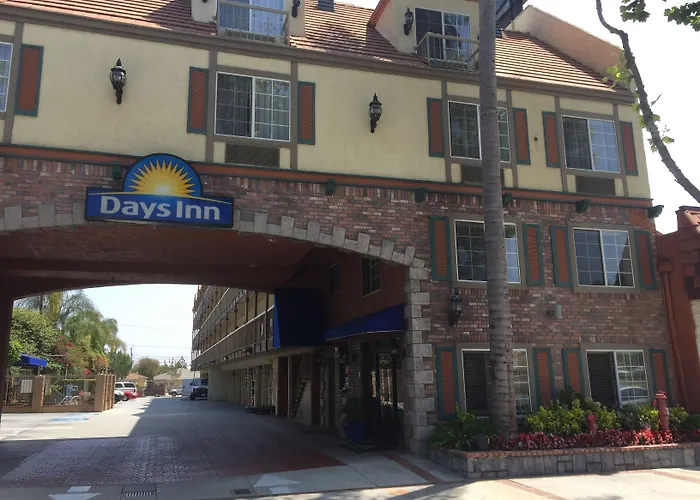 Days Inn By Wyndham Los Angeles Lax South Bay Beach City La