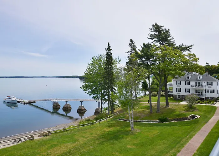 Atlantic Oceanside Hotel & Conference Center