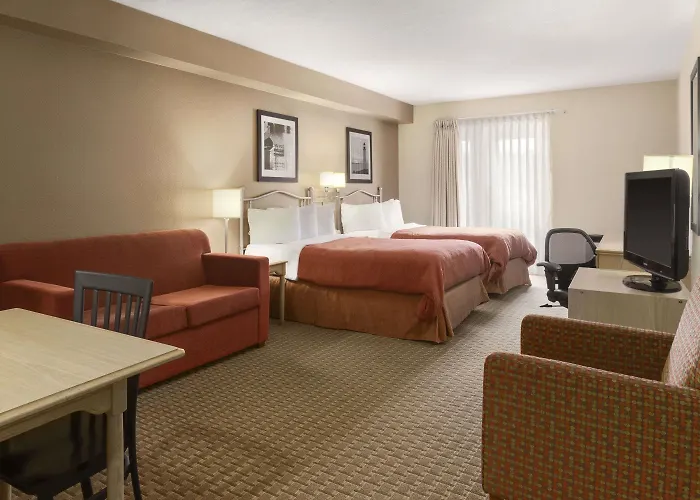 Travelodge Suites By Wyndham Saint John