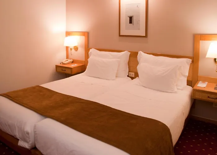 Hotel Rainha D. Amélia, Arts&Leisure