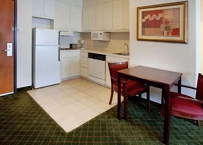 Moncks Corner Inn