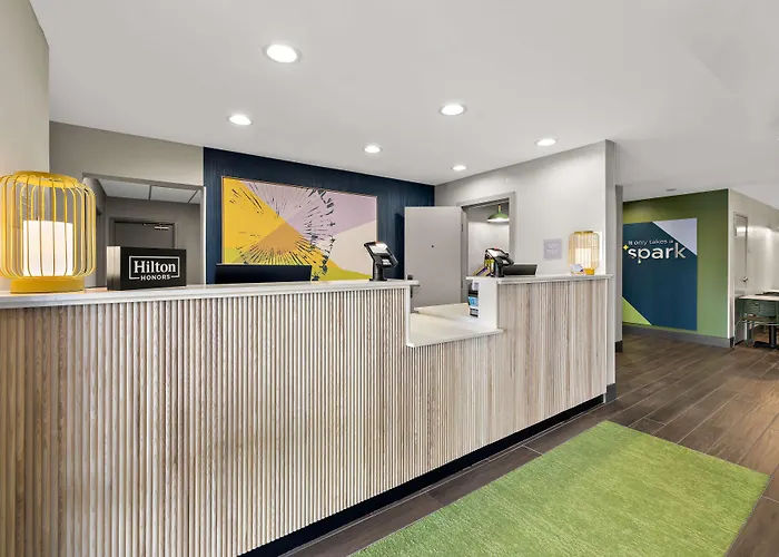 Spark By Hilton Tifton