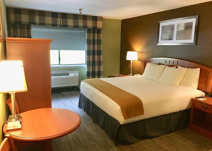 Guesthouse Inn & Suites Poulsbo