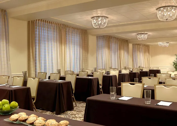 Hotel Blackhawk, Autograph Collection