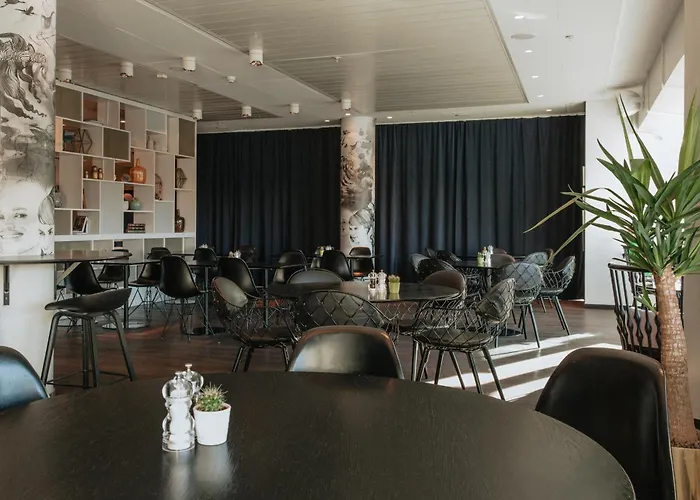 Best Western Plus Hotel Plaza